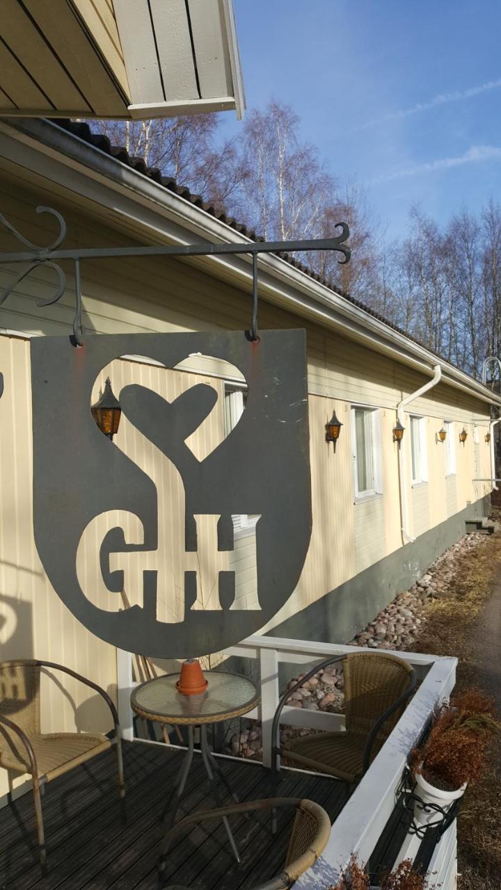Gasthaus Henri Raisio Exterior foto